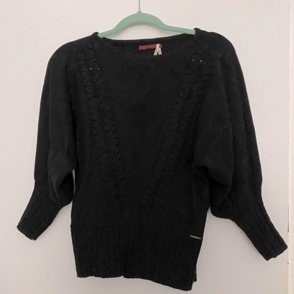 Anthro Left on Houston Dolman Sleeve Sweater sz.S Black